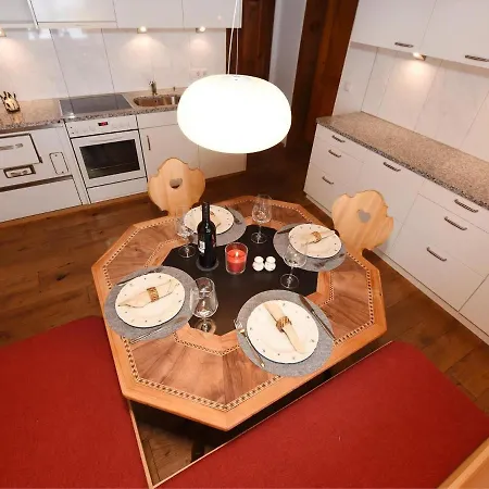 Apartment Modern In With Lovely Garden *